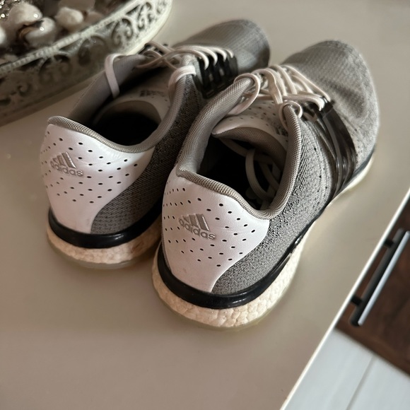 Adidas Golf Shoes size 11 - Picture 2 of 4